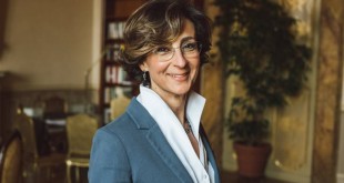 وزيرة العدل الإيطالية مارتا كارتابيا