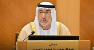 عبد الرحمن العويس وزير الدولة لشؤون المجلس الوطني بالإمارات