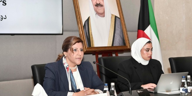 رئيس اللجنة مساعد وزير الخارجية لشؤون حقوق الإنسان السفيرة الشيخة جواهر إبراهيم دعيج الصباح